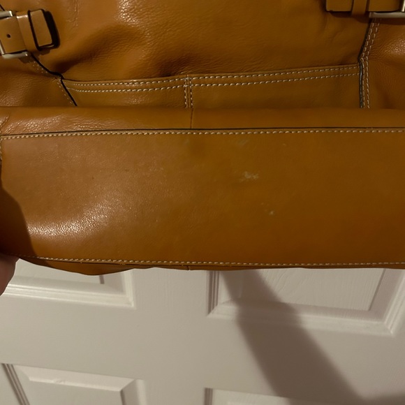 Michael Kors VintageCarmel Leather Buckle Belted Tote Satchel
Handbag - Picture 5 of 11